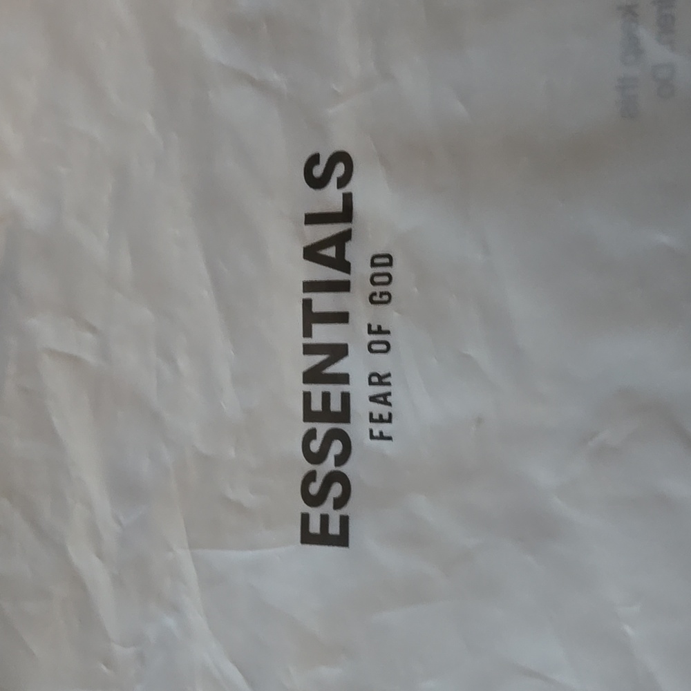 Kids Essentials Longsleeve